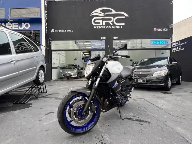 Moto Yamaha XJ6 N 2016 XJ6 N 600 (ABS)