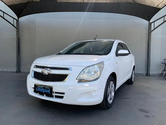 Carro Chevrolet Cobalt 2013 LT 1.4 8V (Flex)
