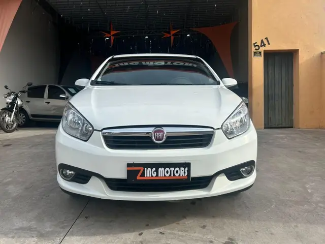 Carro Fiat Grand Siena 2014 ESSEN.SUBLIME 1.6 Flex
