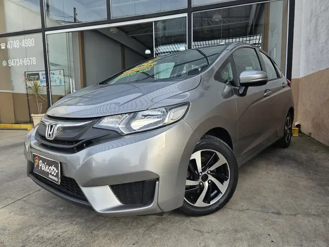Carro Honda Fit 2015 1.5 16v LX CVT (Flex)