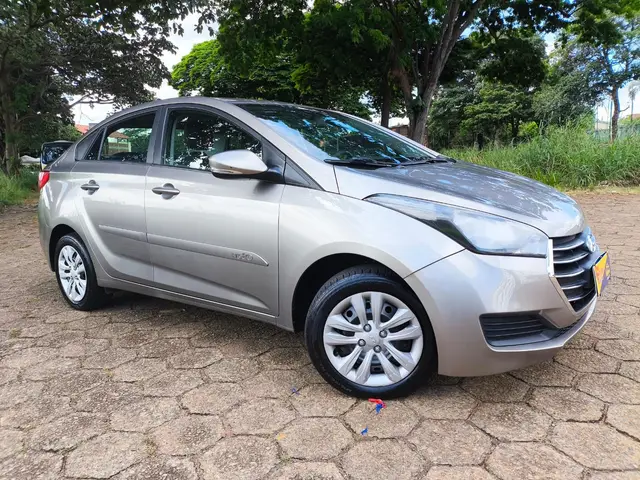 Carro Hyundai HB20S 2018 1.0 Comfort Style (Flex)