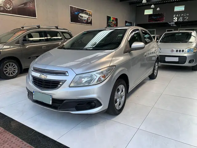Carro Chevrolet Onix 2014 1.0 LT SPE/4