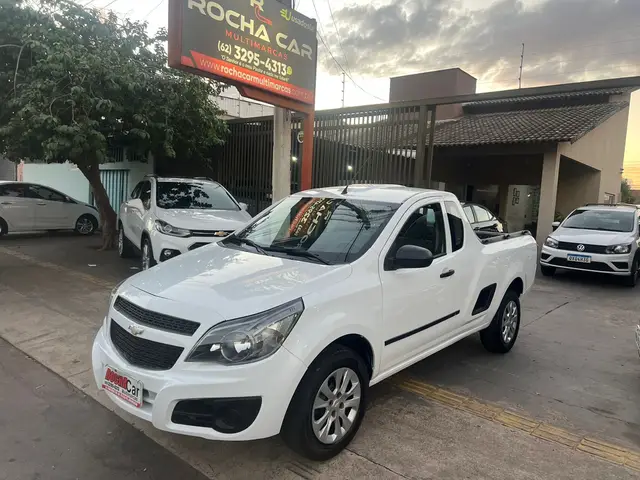 Carro Chevrolet Montana 2013 LS 1.4 (Flex)