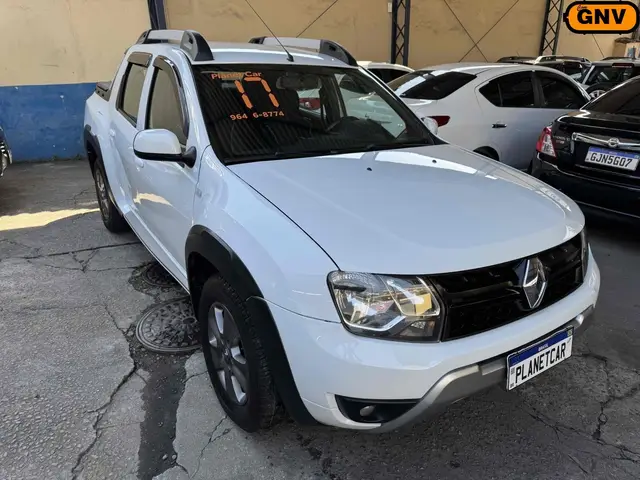 Carro Renault Duster Oroch 2017 2.0 16V Dynamique (Aut) (Flex)