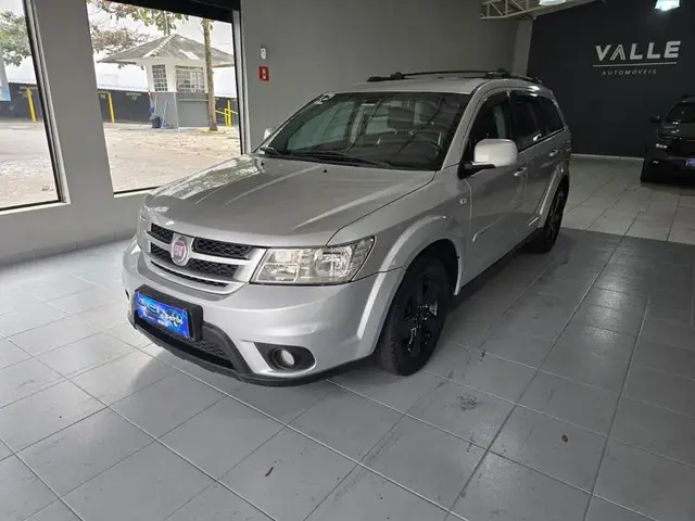 Carro Fiat Freemont 2012 2.4 16V Precision (Aut)