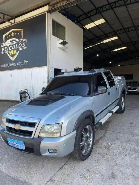 Carro Chevrolet S10 Cabine Dupla 2010 S10 Advantage 4x2 2.4 (Flex) (Cab Dupla)