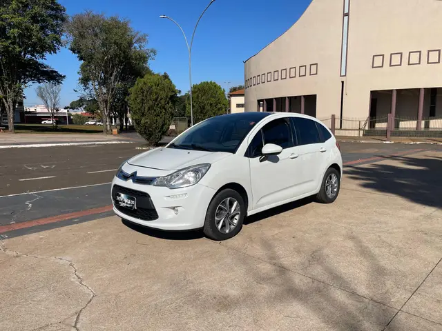 Carro Citroën C3 Picasso 2015 Tendance 1.5 8V (Flex)