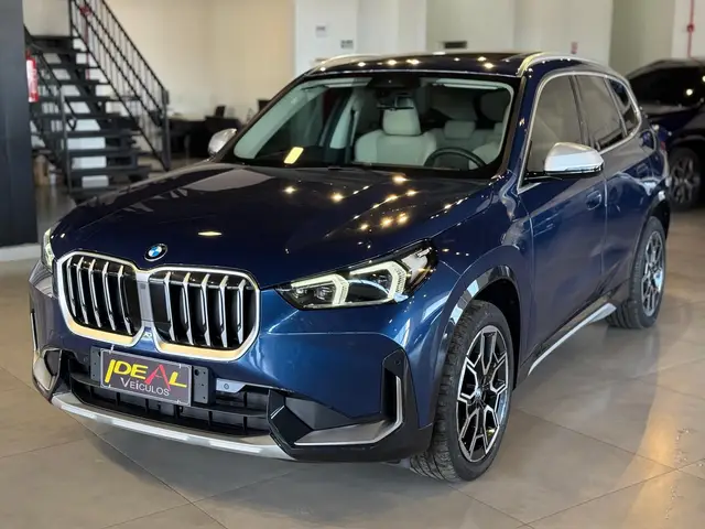 Carro BMW X1 2023 sDrive20i X Line 2.0 Turbo (Aut.)