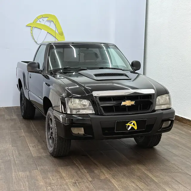 Carro Chevrolet S10 Cabine Simples 2010 S10 Advantage 4x2 2.4 (Flex) (Cab Simples)
