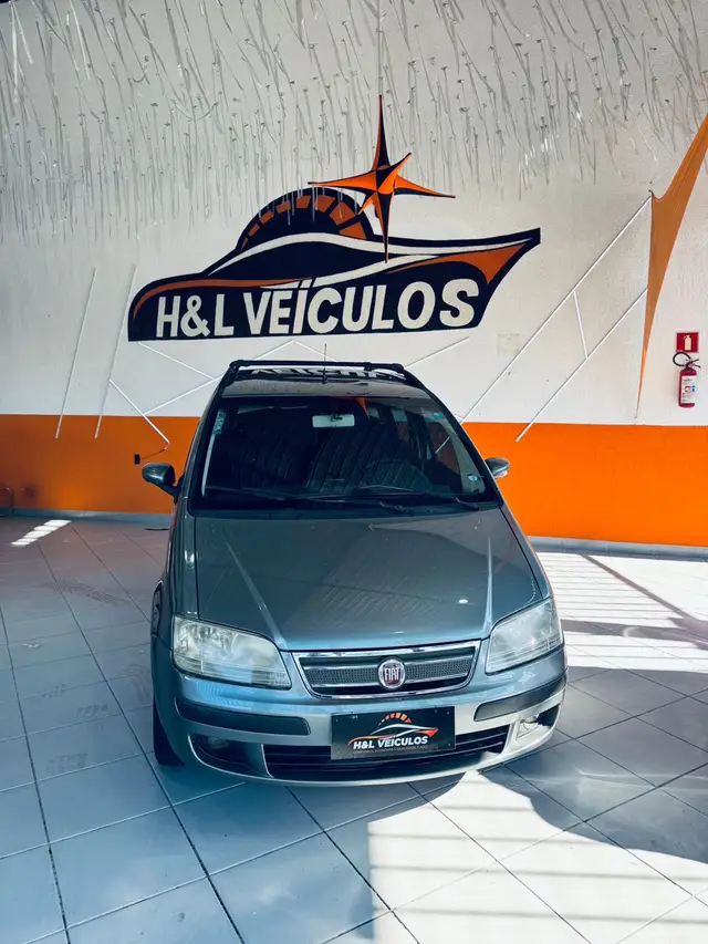 Carro Fiat Idea 2010 ELX 1.4 (Flex)