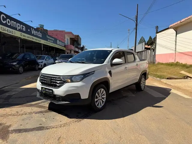 Carro Fiat Strada 2022 Endurance 1.4 CD (Flex)