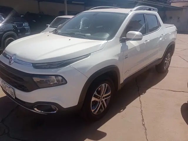 Carro Fiat Toro 2019 2.0 TDI Freedom Auto 4WD (Diesel)
