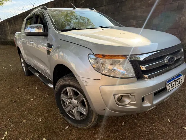 Carro Ford Ranger Cabine Dupla 2014 Ranger 3.2 Limited CD 4x4 (Aut)