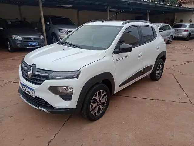 Carro Renault Kwid 2023 Outsider 1.0 12v SCe (Flex)