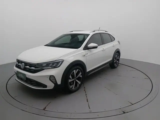 Carro Volkswagen Nivus 2023 Highline 200 TSI