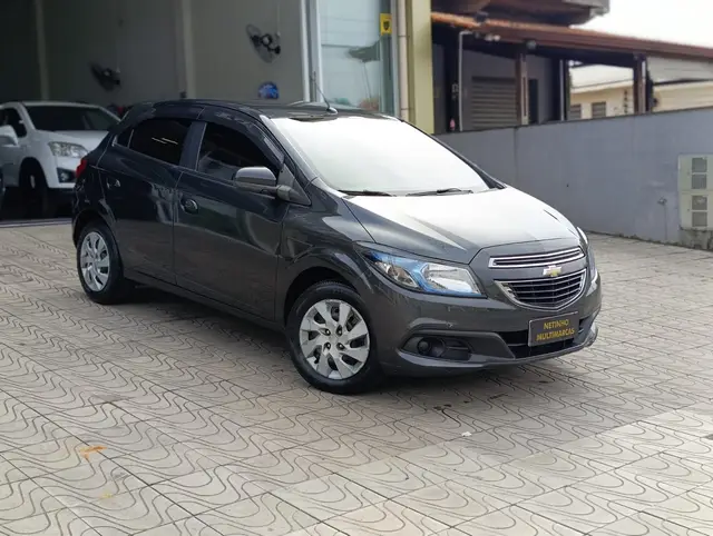 Carro Chevrolet Onix 2016 1.4 LT SPE/4
