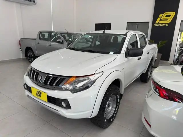 Carro Mitsubishi L200 Triton Sport 2023 GLS 2.4