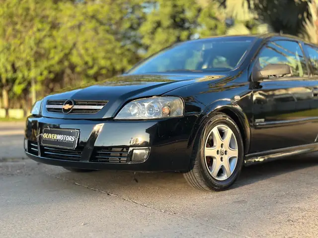 Carro Chevrolet Astra Hatch 2007 Advantage 2.0 (Flex) 2p