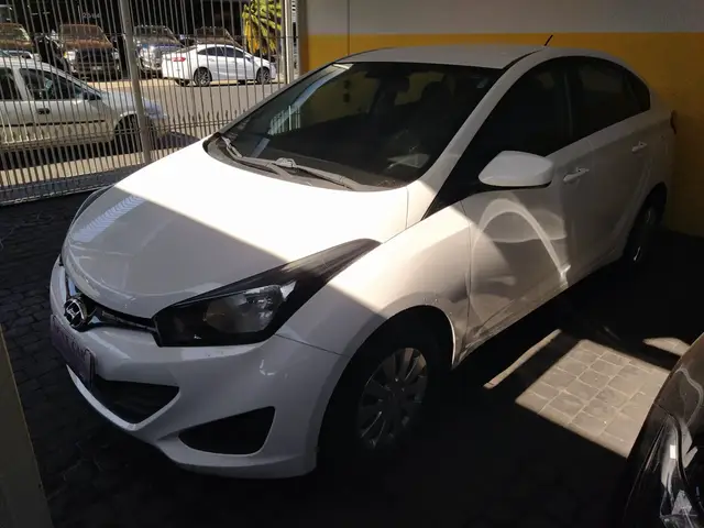 Carro Hyundai HB20 2015 1.6 Comfort Plus (Flex)