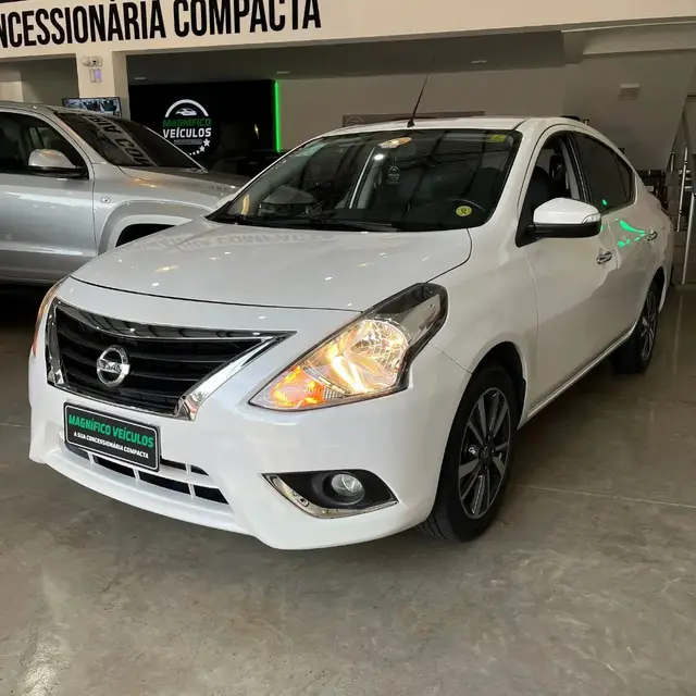 Carro Nissan Versa 2021 1.0 12V V-Drive (Flex)