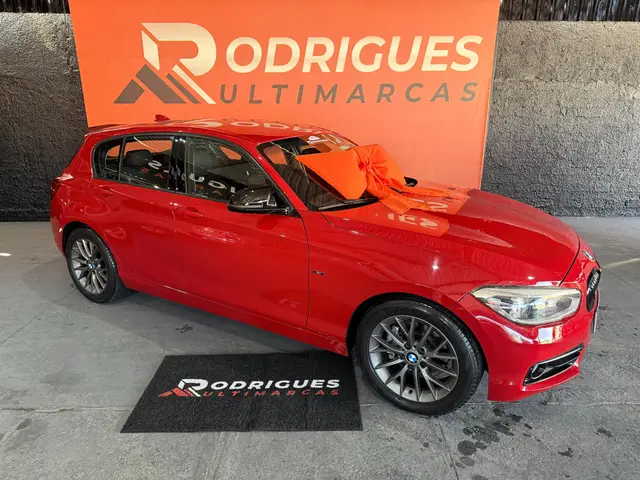 Carro BMW 120i 2016 120i Sport ActiveFlex