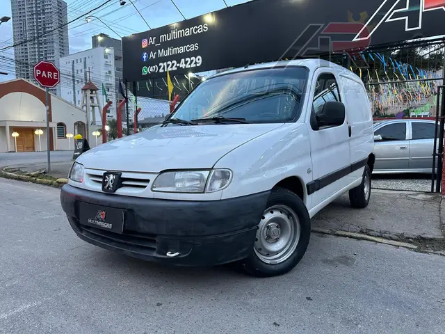 Carro Peugeot Partner 2007 Furgão 1.6 16V (Flex)