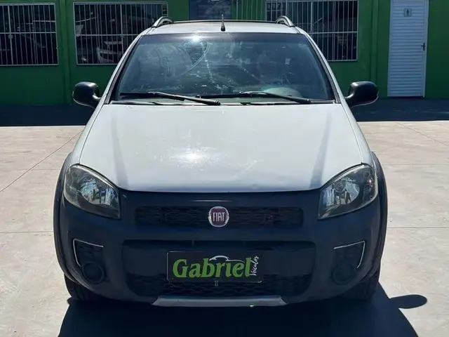 Carro Fiat Strada 2016 Working 1.4 (Flex) (Cabine Dupla)