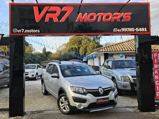 Carro Renault Sandero Stepway 2016 1.6 8V (Flex)