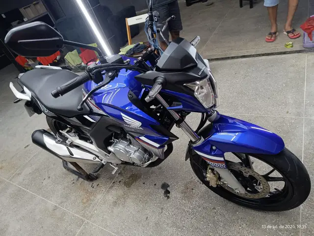 Moto Honda CB 250F Twister 2022 250F (ABS)