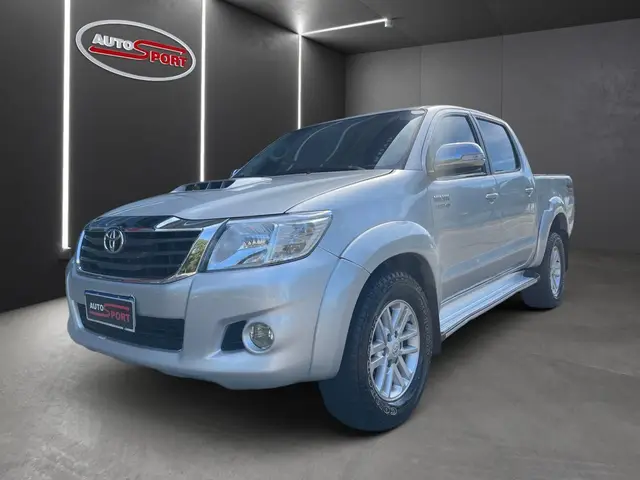 Carro Toyota Hilux Cabine Dupla 2014 Hilux 3.0 TDI 4x4 CD SRV (Aut)