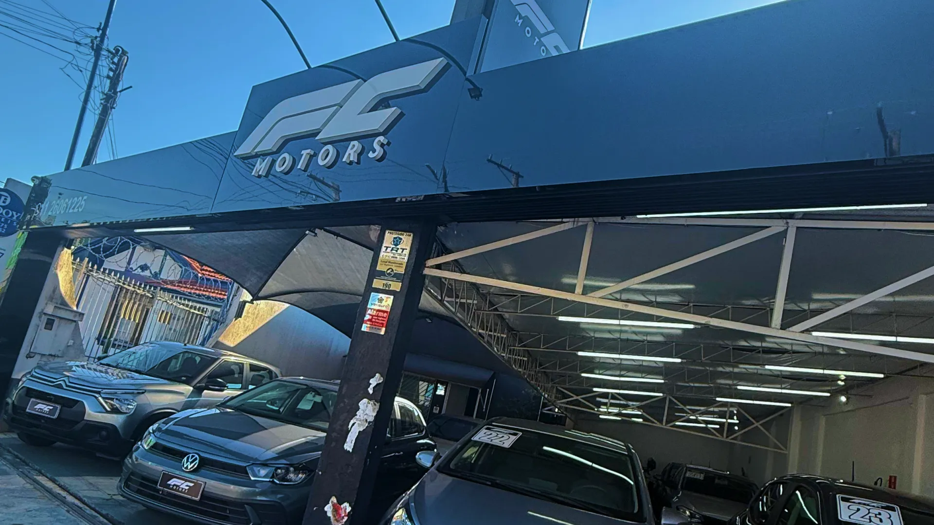 Fachada da loja Veículos à venda em FC MOTORS - São Paulo - SP