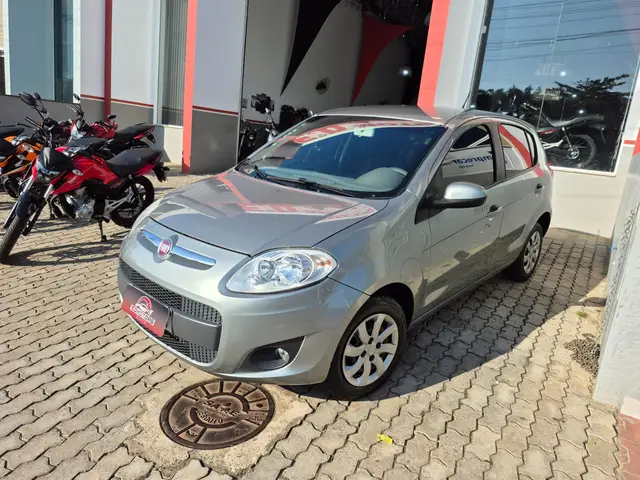 Carro Fiat Palio 2016 Attractive 1.4 Evo (Flex)