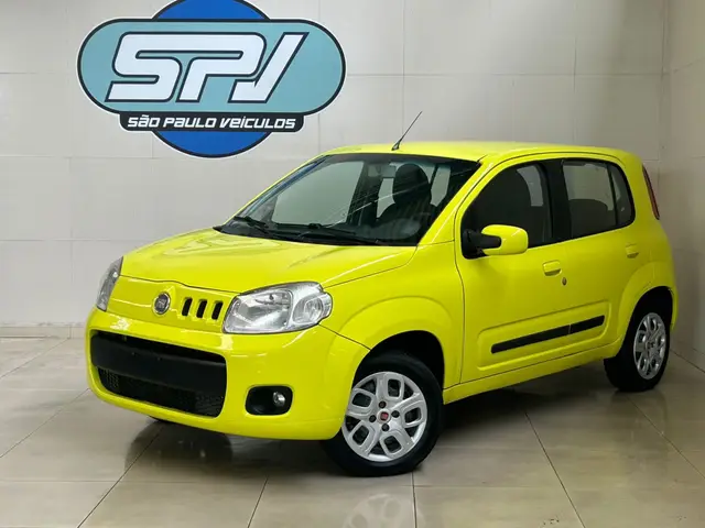 Carro Fiat Uno 2012 Vivace 1.0 8V (Flex) 4p