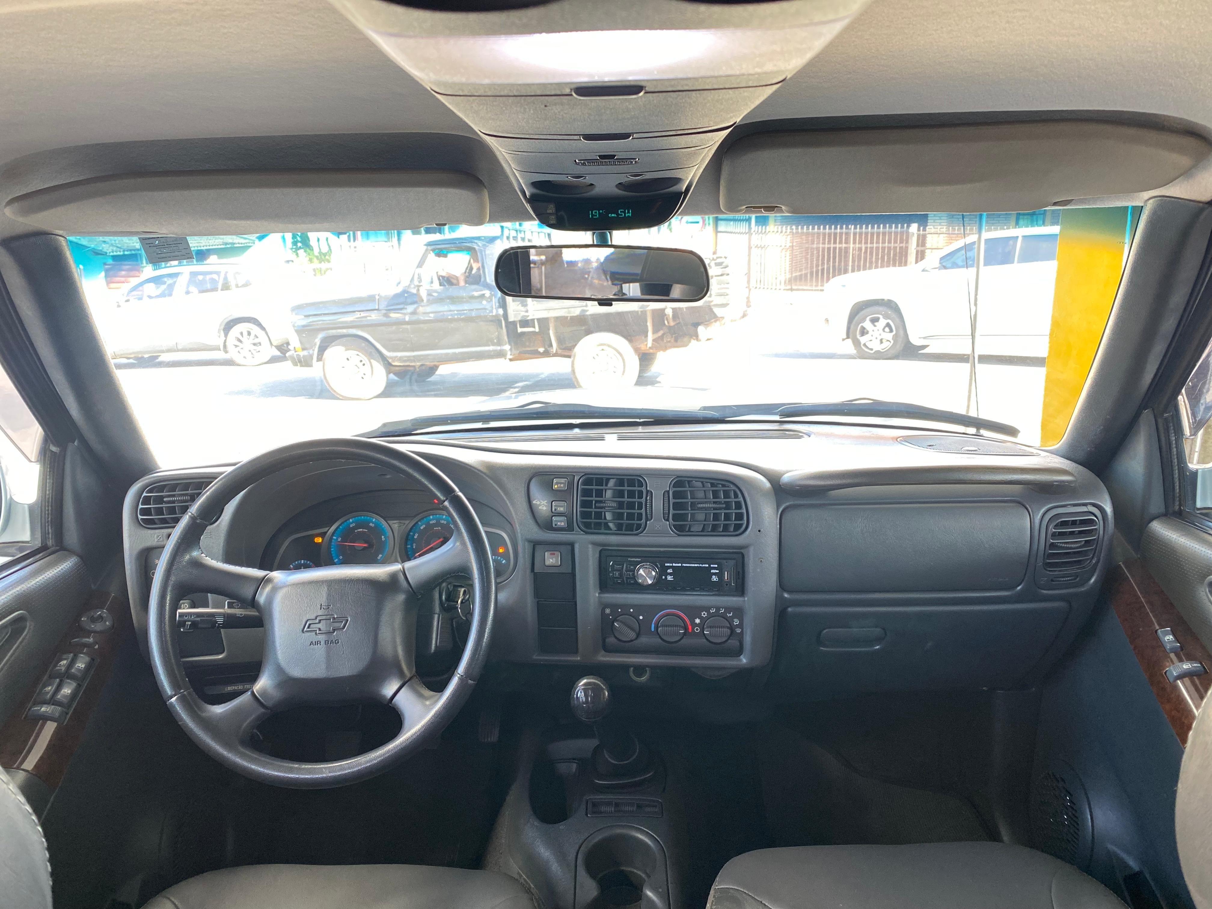 Chevrolet S10 Cabine Dupla S10 Executive 4x4 2.8 Turbo Electronic (Cab Dupla)