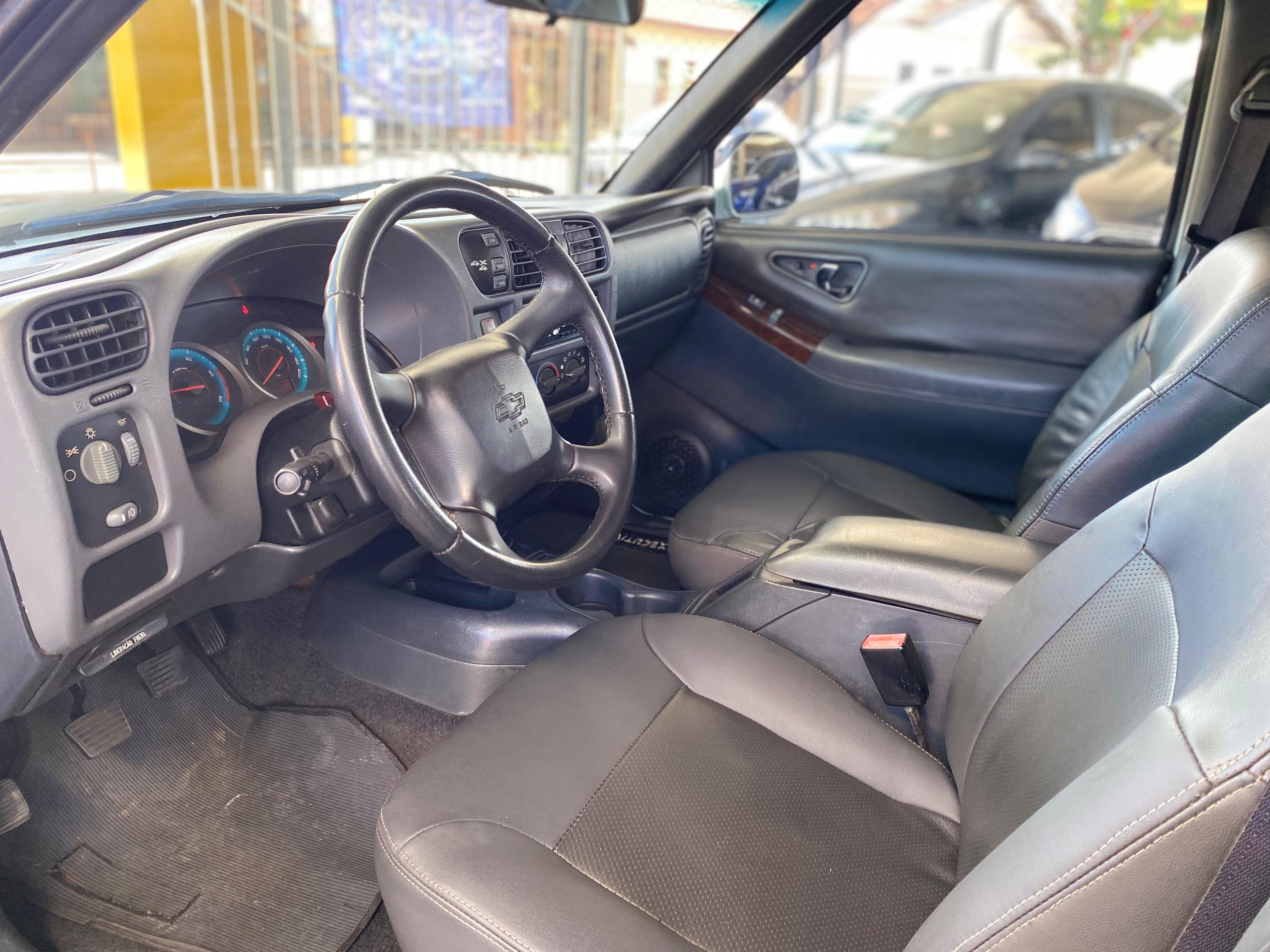 Chevrolet S10 Cabine Dupla S10 Executive 4x4 2.8 Turbo Electronic (Cab Dupla)
