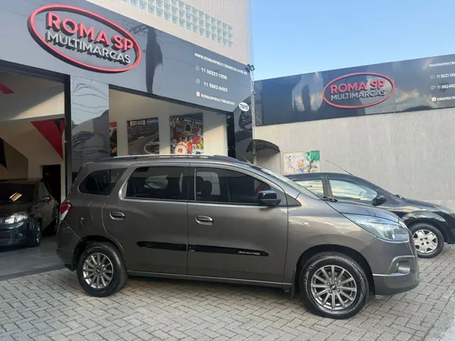 Carro Chevrolet Spin 2014 Advantage 5S 1.8 (Flex) (Aut)