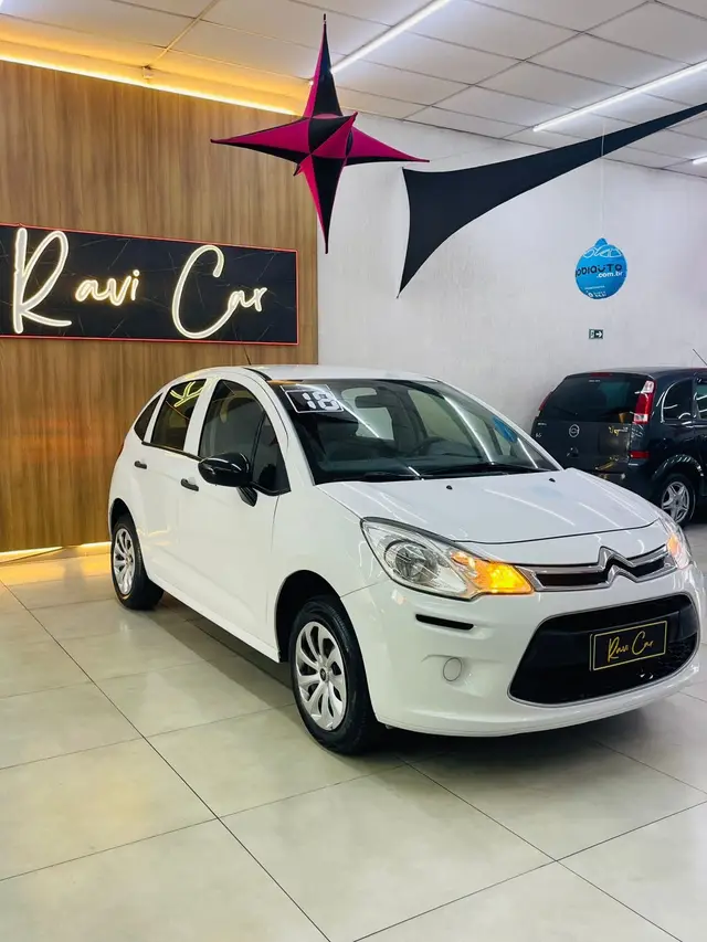 Carro Citroën C3 2018 Origine 1.2 12V (Flex)