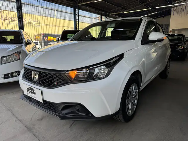 Carro Fiat Argo 2025 Drive 1.0