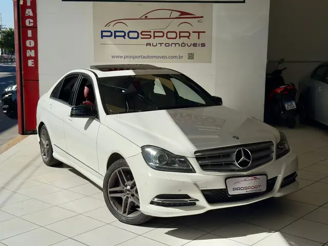 Carro Mercedes-Benz Classe C 2013 C 250 Sport 1.8 CGI Turbo