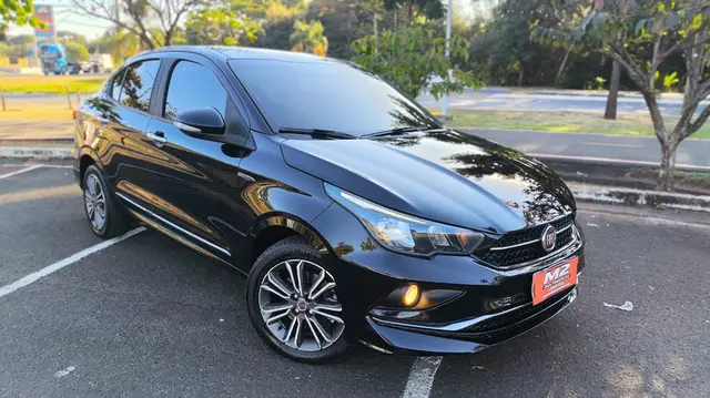 Carro Fiat Cronos 2019 1.8 Precision E.Torq AT6 (Flex)