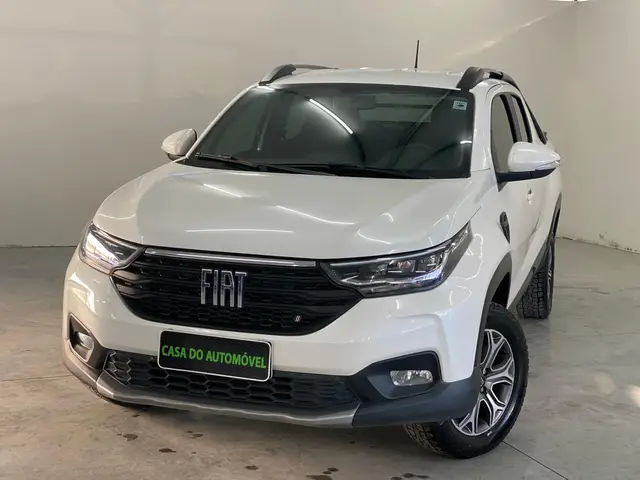 Carro Fiat Strada 2022 Volcano 1.3 CD (Flex)