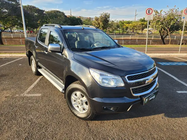 Carro Chevrolet S10 Cabine Dupla 2015 S10 LT 2.5 4x2 (Cab Dupla) (Flex)