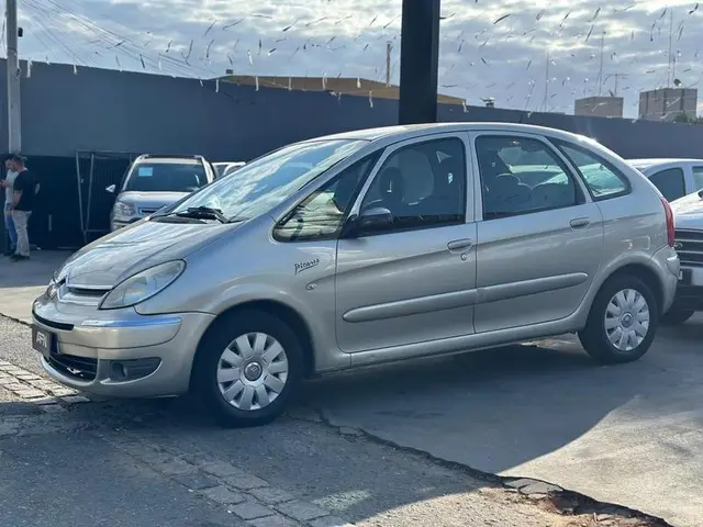 Carro Citroën C4 Picasso 2011 2.0 16V (aut)