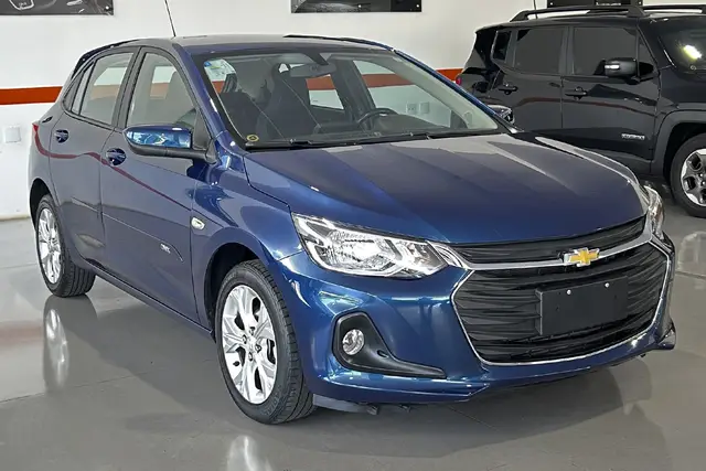 Carro Chevrolet Onix 2023 LTZ 1.0 Turbo (Aut.)