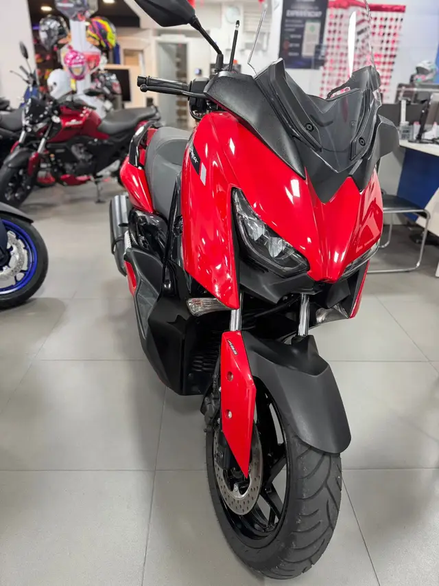 Moto Yamaha XMax 2023 ABS