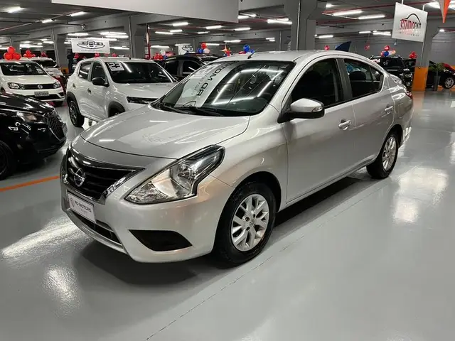 Carro Nissan Versa 2020 1.6 16V SV (Flex)