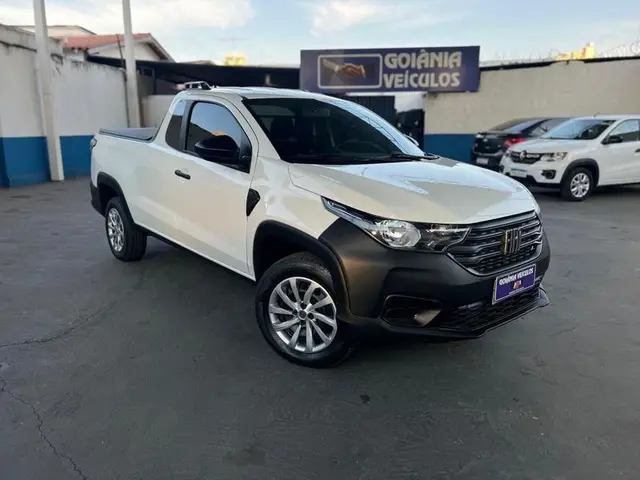 Carro Fiat Strada 2023 Freedom 1.3 CS Plus (Flex)