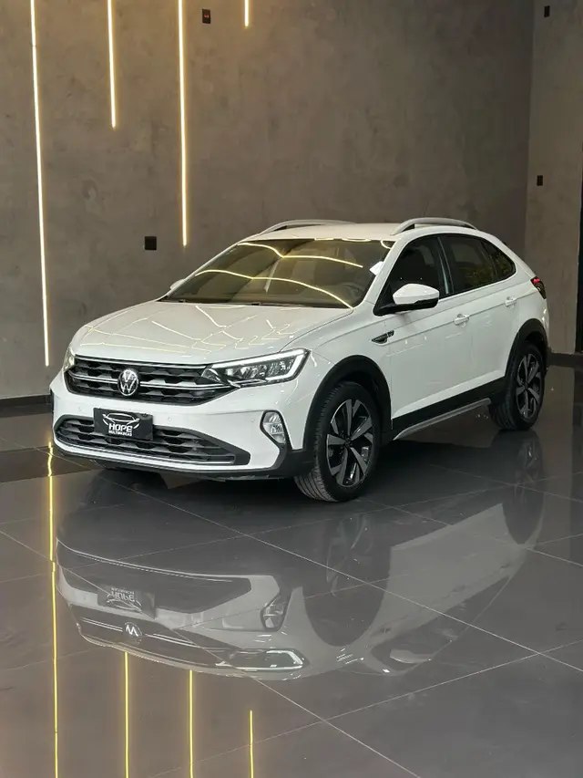 Carro Volkswagen Nivus 2024 Highline 200 TSI