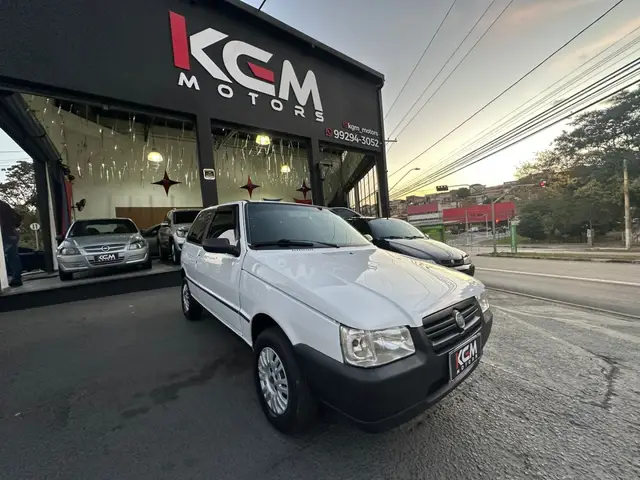 Carro Fiat Uno Mille 2011 Fire Economy 1.0 (Flex) 2p