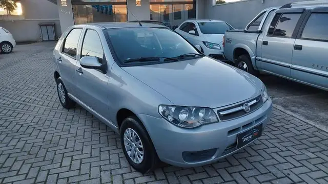 Carro Fiat Palio 2013 1.0 Cel. ECON./ITALIA F.Flex 8V 4p